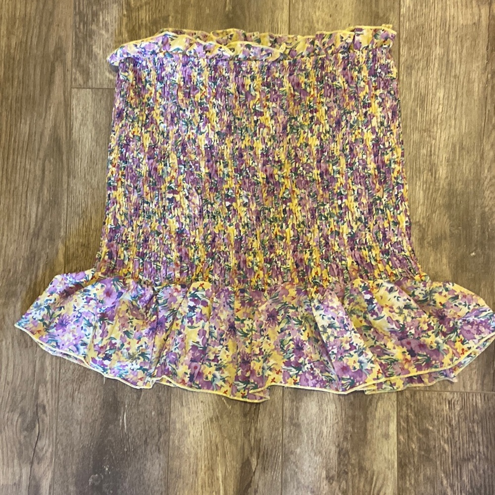 SHEIN Size L floral skirt never worn
